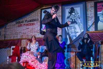 Madrid Flamenco Show and Dinner - What you’ll watch: dancers, singers, guitar, bass, and the palos