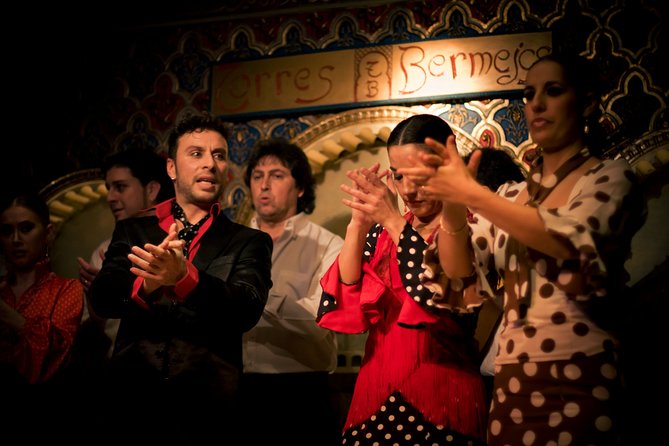 Madrid: Flamenco Show with Tapas or Drink in Tablao Las Tablas - Tapas and drinks before the performance: where value can swing