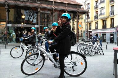 Madrid Fun and Sightseeing Bike Tour - The ride feel: helmets, shared lanes, and group size reality