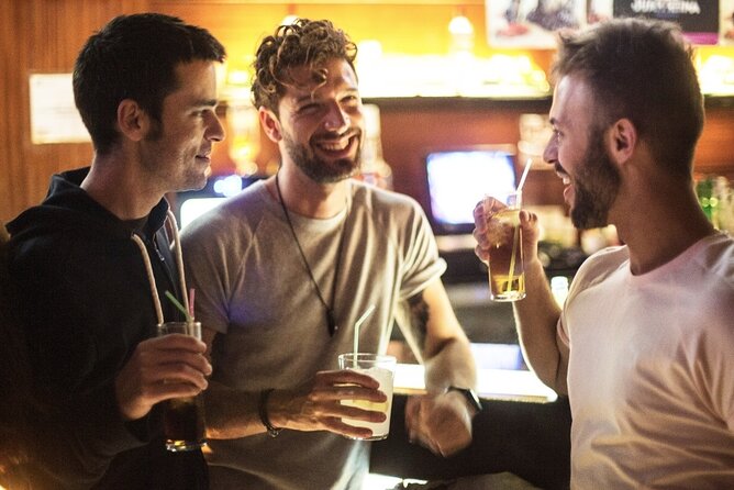 Madrid Gay Nightlife Tour - Calle de Gravina: your first included aperitif moment