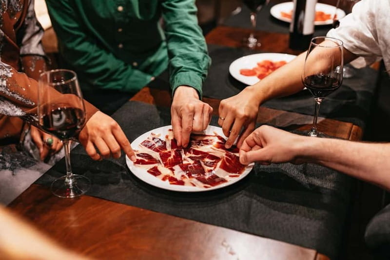 Madrid: Guided Tapas and Wine Tour with Terrace Visit - The People and the Pacing: Why the Best Guides Matter