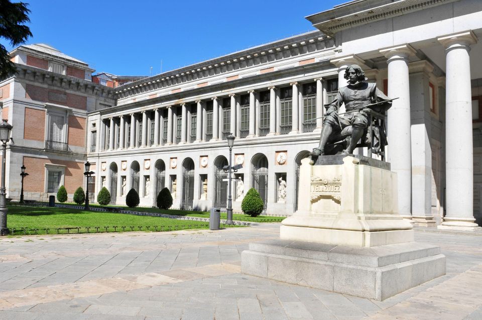 Madrid: Guided Tour of Prado Museum and Royal Palace - Royal Palace main halls and the Antonio Stradivari string quartet instruments