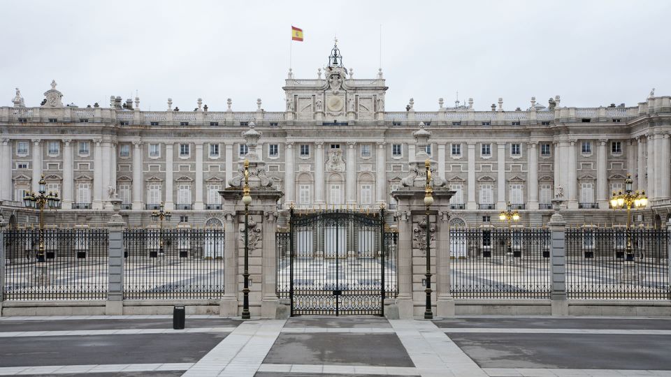 Madrid: Guided Tour of Prado Museum and Royal Palace - What to expect for timing, pacing, and your day plan