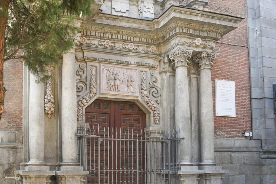 Madrid: Hidden Gems and Secrets Small Group Walking Tour - Why Plaza Puerta Cerrada sets the tone fast