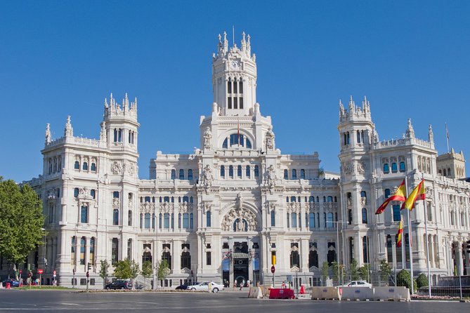 Madrid Highlights Private Walking Tour - Puerta del Sol: Km 0, Midnight, and Why the Square Matters