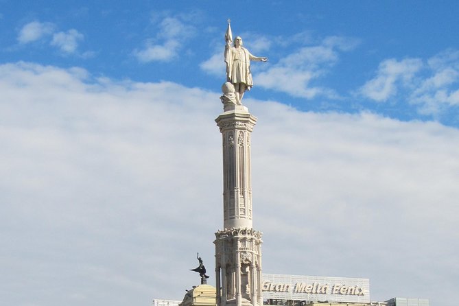 Madrid Highlights Private Walking Tour - Pacing, Shoes, and How to Get the Most Out of 3.5 Hours