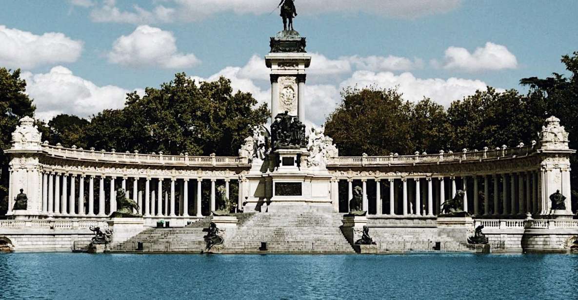Madrid: Historical Center 2.5-Hour Guided Walking Tour - The Habsburg-to-Bourbon thread: why rulers keep showing up