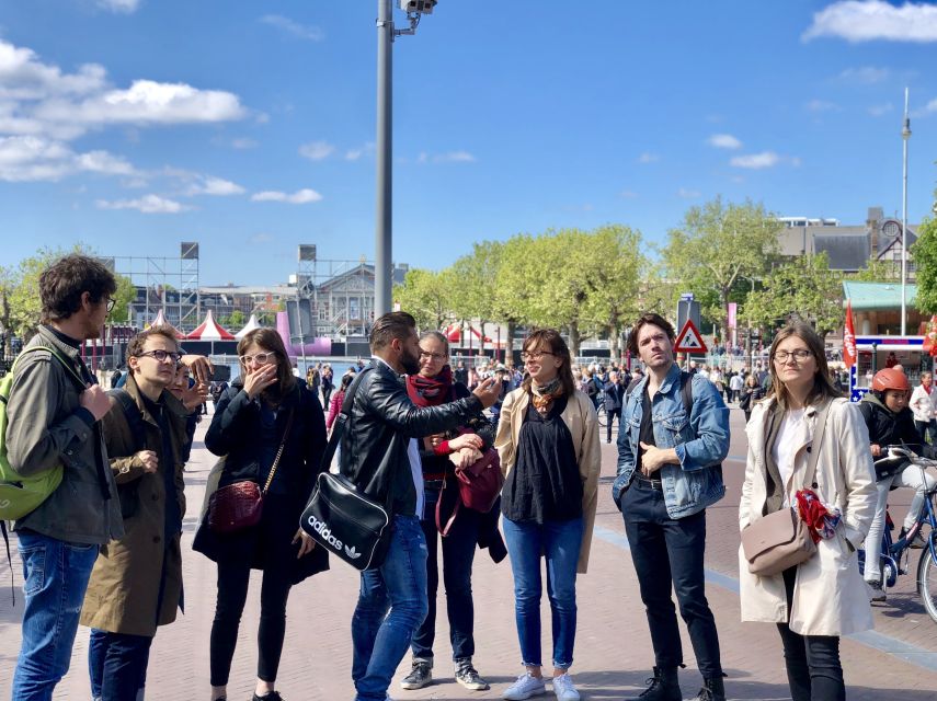 Madrid: Historical Center 2.5-Hour Guided Walking Tour - The world’s oldest restaurant: the short story stop that sparks curiosity