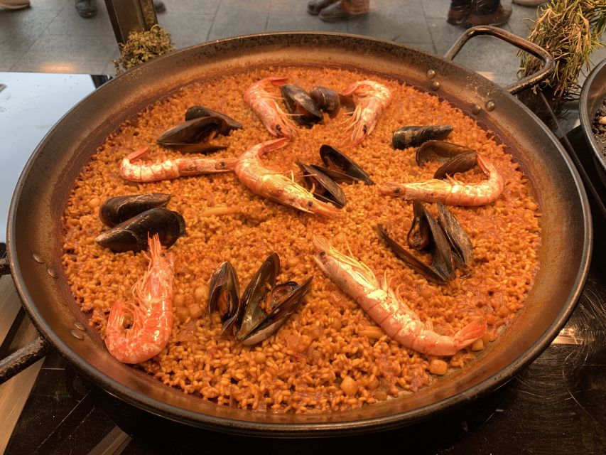 Madrid: History of Tapas Walking Tour and Tasting - Pace, group size, and why the tour feels personal