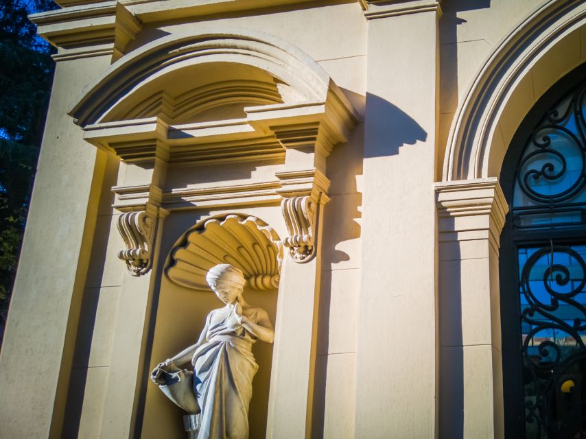 Madrid: Lázaro Galdiano Museum Entry Ticket with Audio Tour - Download-first planning: how to avoid the classic audio glitch