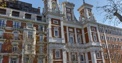 Madrid: Lázaro Galdiano Museum Entry Ticket with Audio Tour - Getting to the museum: the easy metro approach