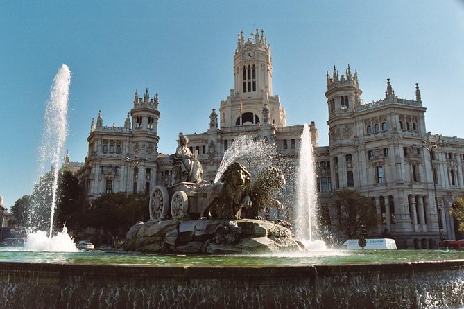 Madrid Panoramic Sightseeing Guided Tour - Cybele’s Fountain and Puerta de Alcalá: the classic Madrid photo stops