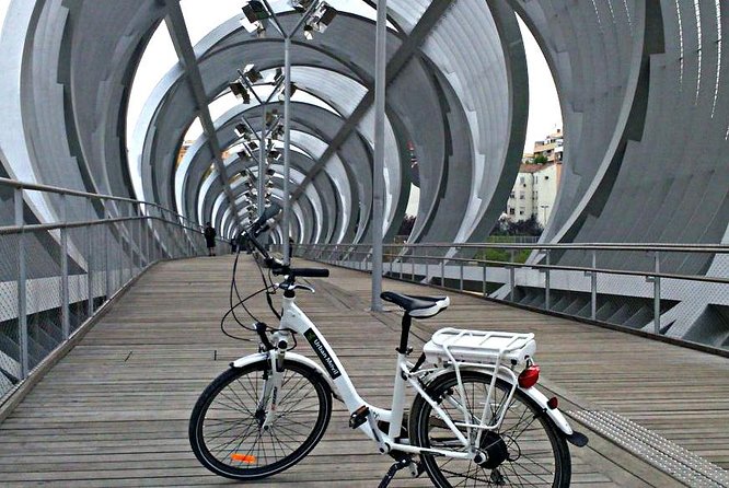 Madrid Parks Bike or e-bike Tour: Riverside & Casa de Campo - Casa de Campo: Madrid’s big public park on the west side