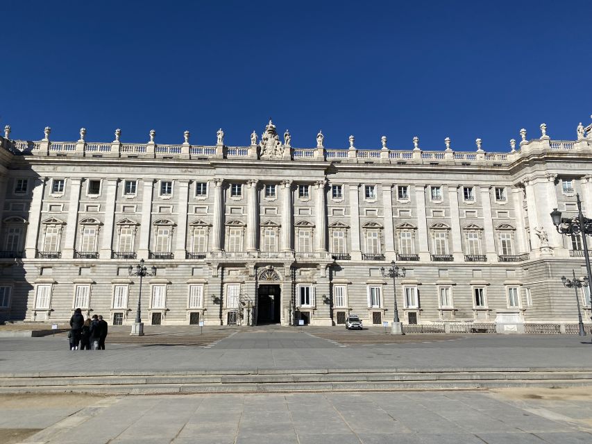 Madrid: Prado Museum and Royal Palace Tour - Skip-the-line entry at Prado and the Royal Palace (and where you’ll meet)