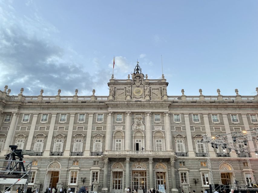 Madrid: Prado Museum & Royal Palace Private Tour w/ Tickets - FAQ