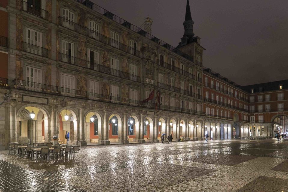 Madrid: Private 3-Hour Tour - Venting the afternoon: Chueca, Malasaña, and Lavapiés street-life