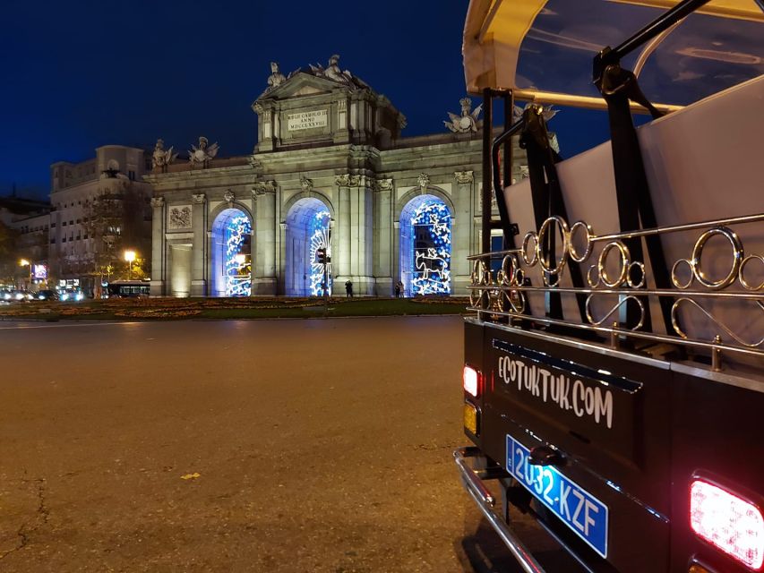 Madrid: Private Christmas Lights Tour by Eco Tuk-Tuk - Why an electric tuk-tuk is a smart way to see Madrid’s Christmas lights
