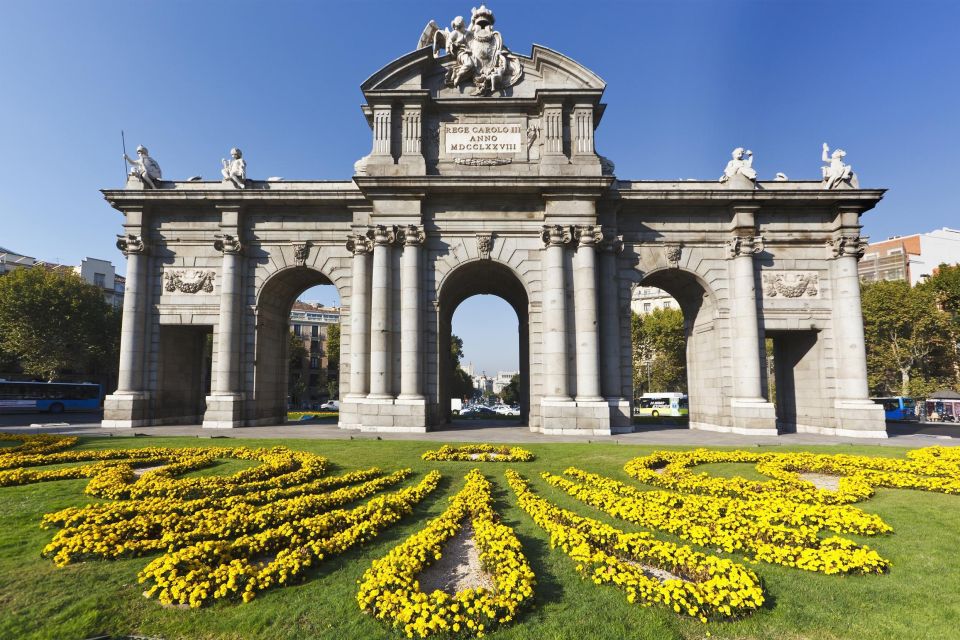 Madrid: Private Custom City Tour with Driver and Guide - How a private chauffeur + official guide changes your Madrid day