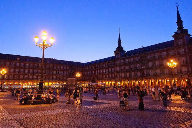Madrid Private Night Walking Custom Tour with Tapa and a Drink - Meeting up: hotel pickup, mobile ticket, and how the route starts