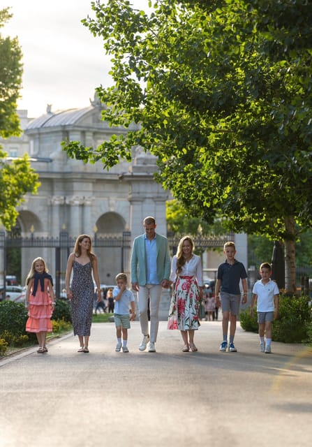 Madrid: Private Photo Tour with a Professional Photographer - Sabatini Gardens: a calm ending with “finished” photos