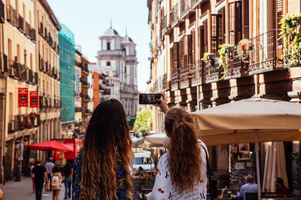 Madrid: Private Tour w/ Locals – Highlights and Hidden Gems - Hidden corners and “how locals move” tips