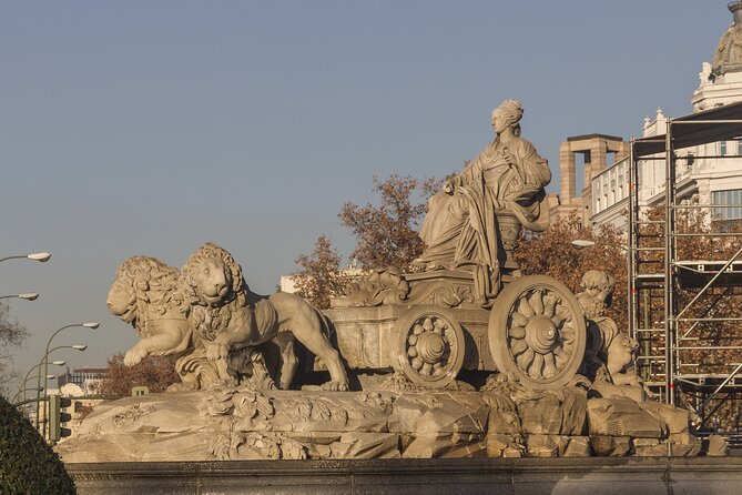 Madrid Private Walking Tour with a Local - Walking pace, comfort, and the reality of Madrid by foot