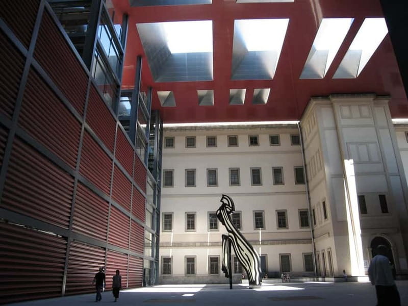 Madrid: Reina Sofía Museum Guided Tour, Small Group - Beyond the Usual Names: Dalí, Miró, Juan Gris, and More