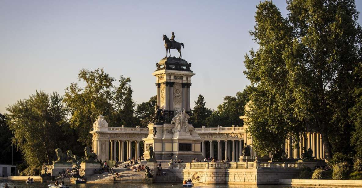Madrid: Retiro Park Guided Tour and Tapas Tasting - Crystal Palace, Philip IV Gate, and the core sights that anchor the walk