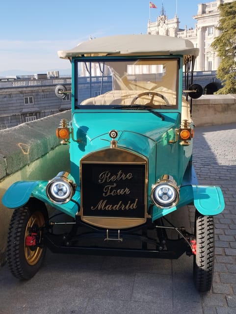 Madrid Retro Tour 120 min, old town, modern Madrid + surprise destination - A Retro Ford T. Tour That Fits Real Plans