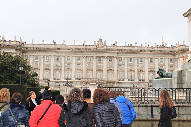 Madrid: Royal Palace Expert Guided Tour with Optional Tapas - Price and value: does $47.07 make sense?