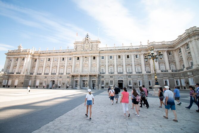 Madrid Royal Palace & Retiro Park Tour with Optional Tapas - The money question: is $59 worth it?