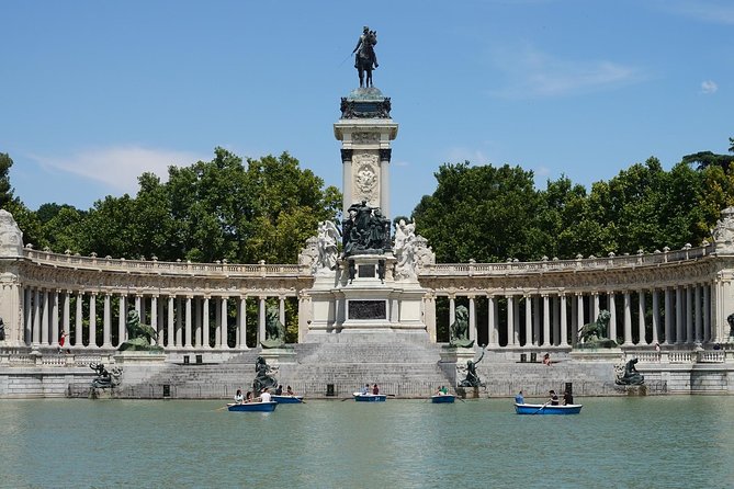 Madrid Royal Palace & Retiro Park Tour with Optional Tapas - Optional tapas at Casa Ciriaco: a fun add-on with real-world limits