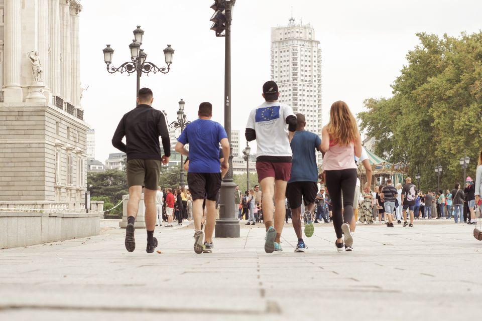 Madrid: Running Sightseeing Tour - Plaza Mayor: what to notice when you stop, look, and go