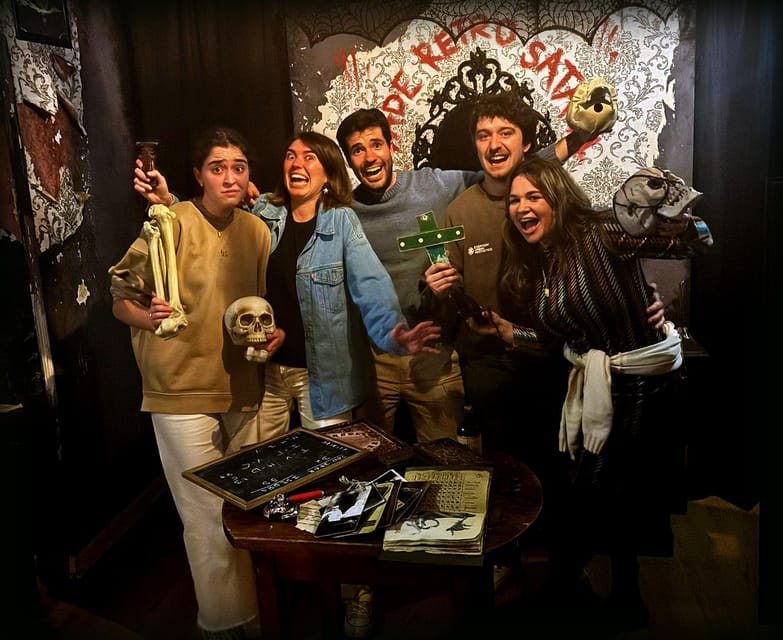 Madrid: Scary Escape Room "The Haunted Box" - Calle de Covarrubias Check-In: Meeting Point and First 15 Minutes