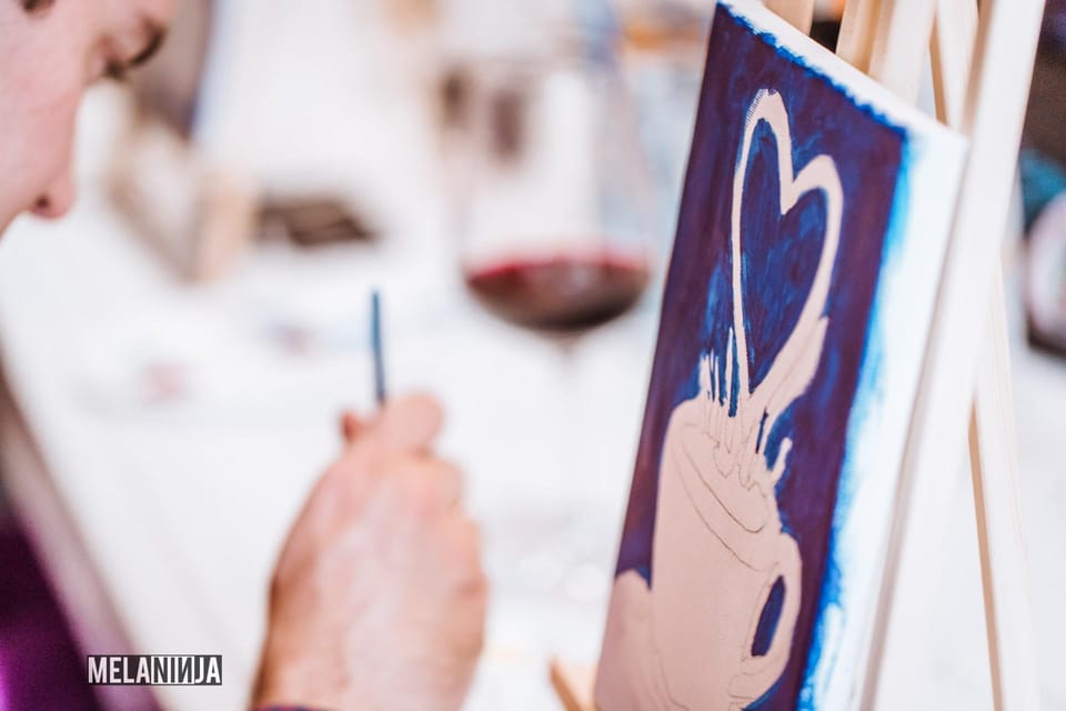 Madrid: Sip&Paint Workshop - Where it fits in Madrid: timing, groups, and expectations