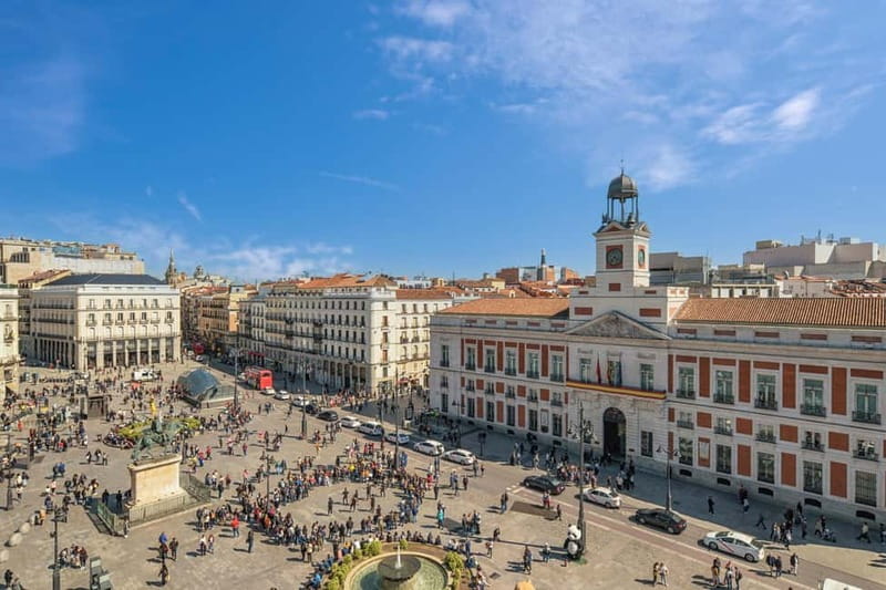 Madrid: Small-group historical walking tour - Why This 2-Hour Madrid Walk Works for First-Timers
