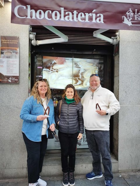 Madrid: Street Food Walking Tour in the Plaza Mayor Area - Practical tips for getting the most from your guide and your time