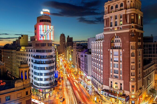 Madrid Sunset Walking Tour with Optional Flamenco Show and Dinner - From walking to nightlife: what your guide sets you up for