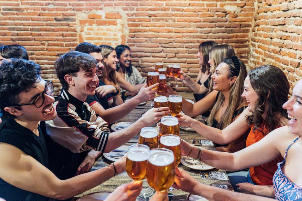 Madrid: Tapas Food Crawl with 6 Tapas and 4 Drinks - The 2.5-hour structure: 6 tapas, 4 drinks, and a walk