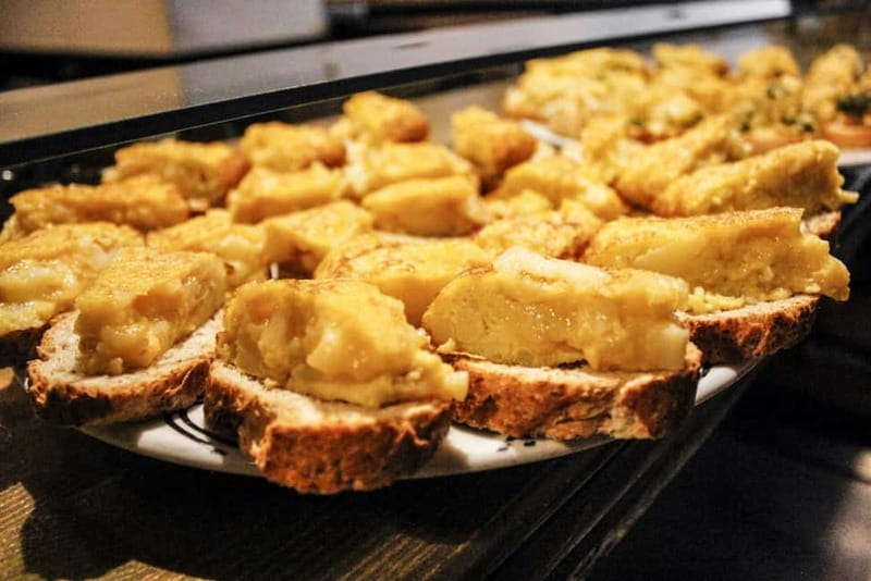 Madrid: The Authentic Morning Food Tour! - Teatro La Latina: your easy starting point