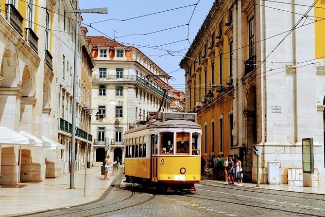 Madrid to Lisbon day trip up to 2 stops (Toledo and Merida) - The Portuguese core: Porto highlights you’ll want to see in the right order
