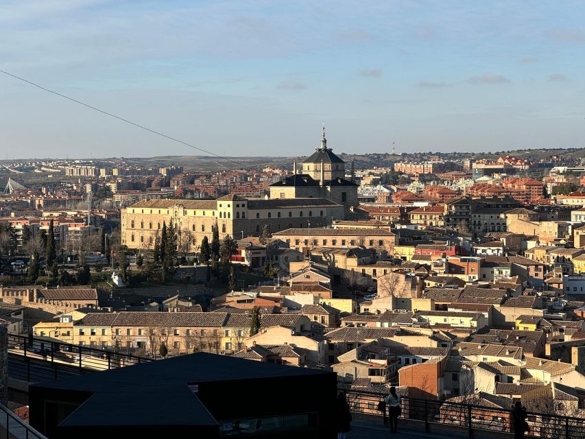 Madrid: Tour Toledo y Segovia, 8 destinos imprescindibles - Santa Cruz Museum, Mirador del Valle, and a real break with Iberian tasting
