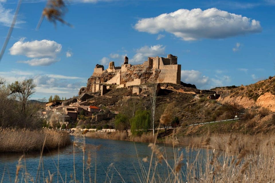 Madrid: Unspoiled Spain for Foodies & Nature ❤️’s - Zorita de los Canes and the Moorish castle: village views and tunnel time