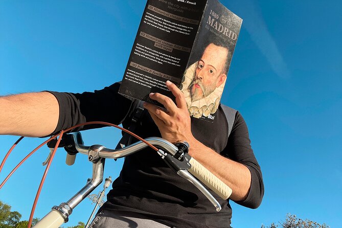 Madrid : Vintage Bikes Rentals with Old Map - The 12 Stops on Your Old-Map Trail (and How to Use Them)