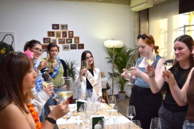 Madrid: Wine Tasting Experience with 4 Spanish Wines - How the Tasting Works: Pours, Pairing, and Clear Explanations