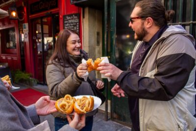 Madrid's Iconic Tapas, Taverns & History Experience - Start at Calle de Arrieta 2, then walk fast and eat smarter
