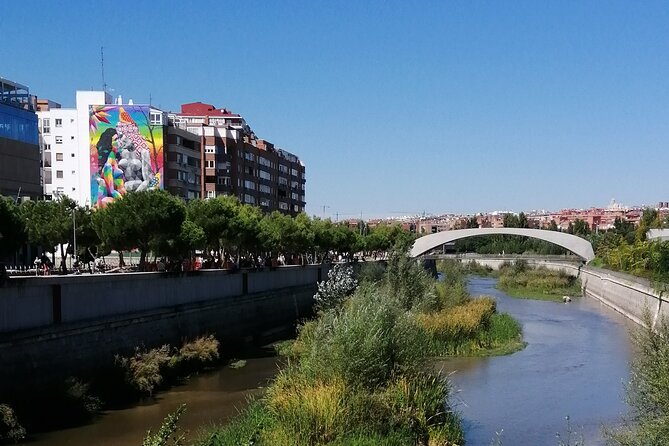 Manzanares River’s Story: A Self-Guided Audio Tour in Madrid - What to Bring (So the Tour Doesn’t Stall in Madrid)