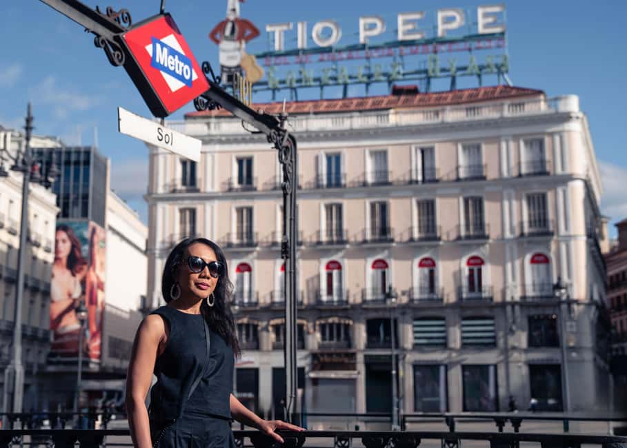 Memorable Photographic Tour of Madrid - How the photographer keeps your session smooth