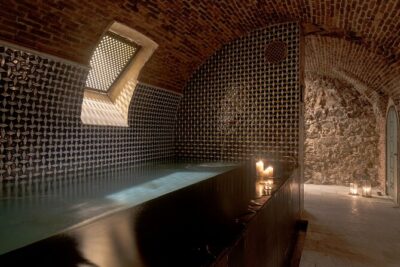 Midra45 traditional Kessa and 30 min massage - The bath circuit: warm, cold, medium, and steam room rhythm