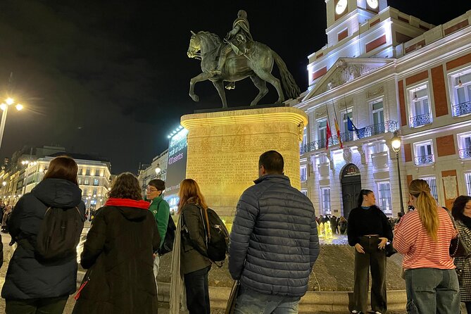 Night Tour of Enchanted Madrid - Plaza Mayor: the century-old stage for anecdotes